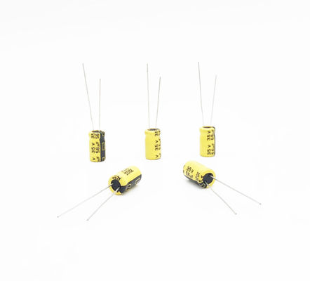 ตัวเก็บประจุอุณหภูมิสูง ESR ต่ำ 56UF35V ตัวเก็บประจุแบบเรเดียลตะกั่วอิเล็กโทรไลต์