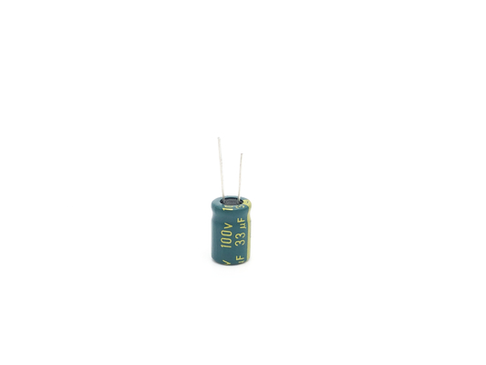 ความถี่สูง 100uF 80V ตัวเก็บประจุอลูมิเนียมอิเล็กโทรลีติค 10X20 มม. 5000 ชั่วโมง