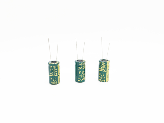ตัวเก็บประจุแบบอิเล็กโทรไลต์ ESR ความถี่ต่ำความถี่สูง 47UF200V 13x25MM