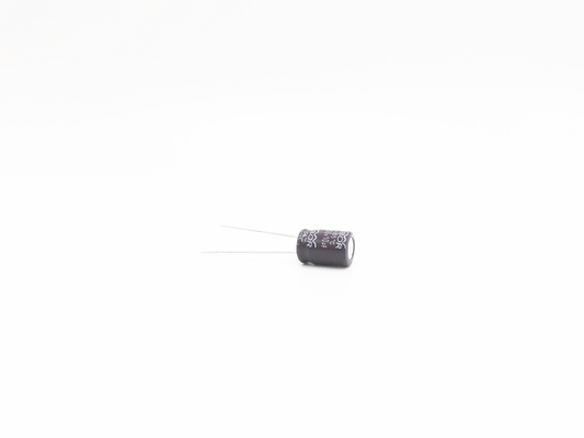 ตัวเก็บประจุแบบเรเดียลอิเล็กโทรลีติคอิเล็กทรอนิกส์ 10UF250V 10X16MM