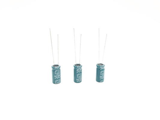 RoHS ตัวเก็บประจุแบบอิเล็กโทรไลต์ ESR ต่ำ 8X16MM 10UF 200V Capacitor