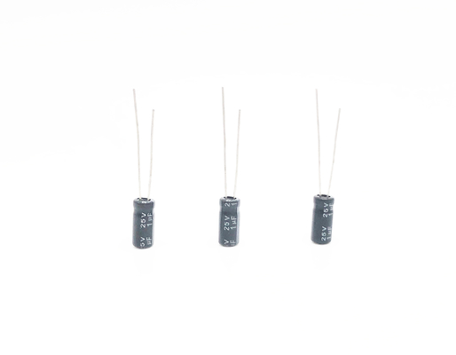 1UF25V 5X11MM ตัวเก็บประจุขนาดเล็กวงจรอุณหภูมิสูง