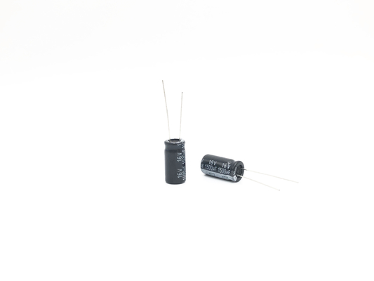 ตัวเก็บประจุอลูมิเนียมอิเล็กโทรลีติคแบบเรเดียลขนาดเล็ก 1500UF 16V