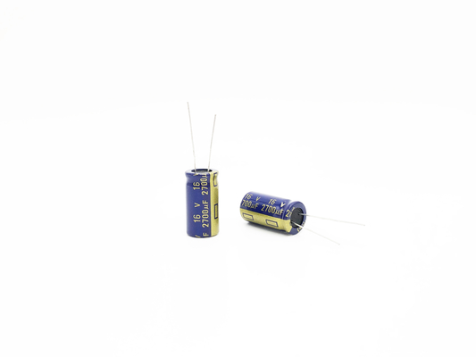 4700UF 16V ตัวเก็บประจุแบบเรเดียลอิเล็กโทรลีติค