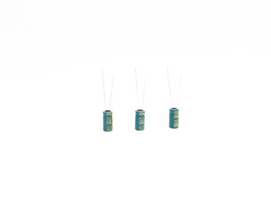 กระบอกสูบ 4.7UF 250V Al Electrolytic Capacitor 8x9MM ISO9001