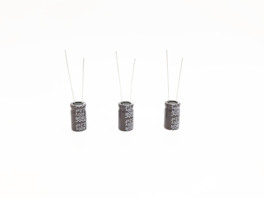 ตัวเก็บประจุอิเล็กโทรไลต์กระแสสูงขนาด 8x12 มม. 2.2UF400V 5000 ชั่วโมง