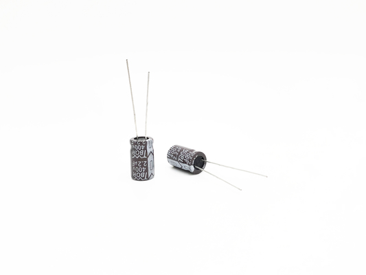 ตัวเก็บประจุอิเล็กโทรไลต์กระแสสูงขนาด 8x12 มม. 2.2UF400V 5000 ชั่วโมง