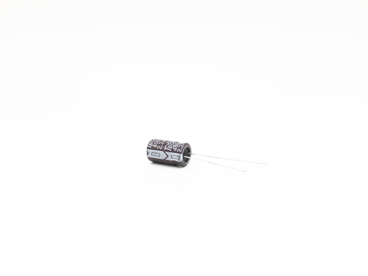 ตัวเก็บประจุอิเล็กโทรไลต์กระแสสูงขนาด 8x12 มม. 2.2UF400V 5000 ชั่วโมง
