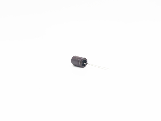 อุณหภูมิกว้าง 22X35MM 10uf 250v Capacitor สำหรับหลอดไฟประหยัดพลังงาน
