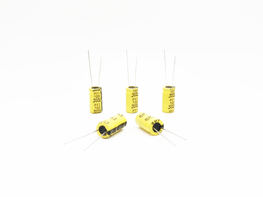 ตัวเก็บประจุอุณหภูมิสูง 10x13 มม. 6.8uF400V สำหรับไฟ LED