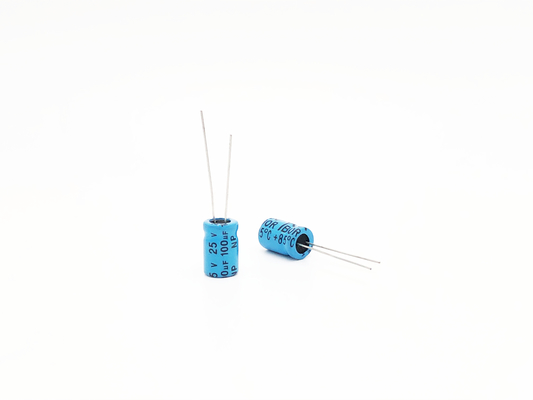220uF25V ตัวเก็บประจุแอมป์รถยนต์ 8x12 มม. สำหรับวงจรกลับขั้ว